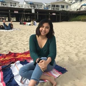 Meet your Posher, Evelyn